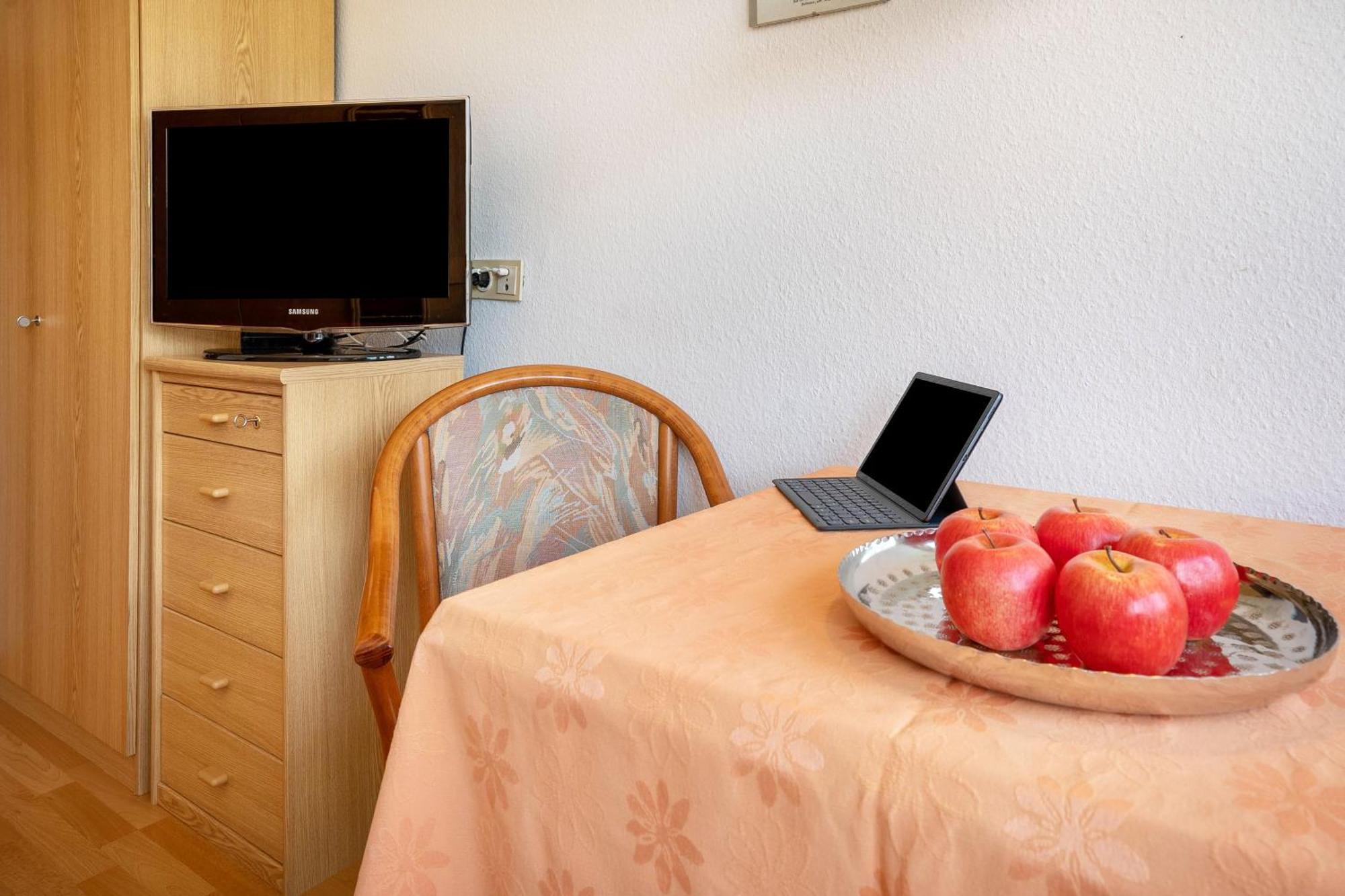Ferienwohnung Adrion Bad Herrenalb Exterior foto